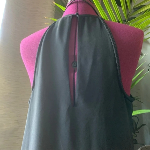 Black silk crepe-like high neck strapless top with button back - Picture 7 of 11